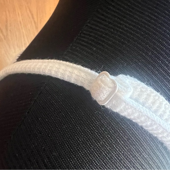 DRY GOODS LEVI WAFFLE TANK TOP Size Medium - Picture 5 of 8